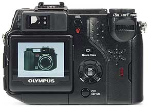 Olympus C-5050 Zoom - Rückansicht [Foto: MediaNord]