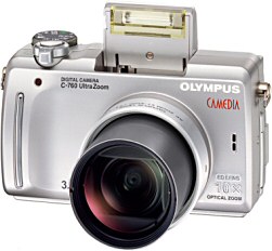 Olympus C-760 Ultra Zoom [Foto: Olympus]