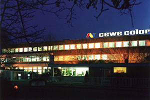 CeWe Color gewinnt bei Digitalbildern - digitalkamera.de - Meldung