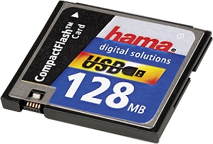 Hama CompactFlash-Karte mit USB-Anschluss [Foto: Hama]
