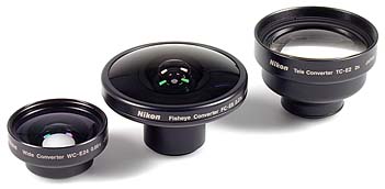 Nikon Weitwinkelkonverter WC-E24; Nikon Fisheye-Konverter FC-E8; Nikon Telekonverter TC-E2 [Foto: MediaNord]