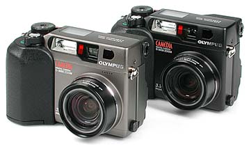 Olympus Camedia C-3000 Zoom und C-3030 Zoom [Foto: MediaNord]